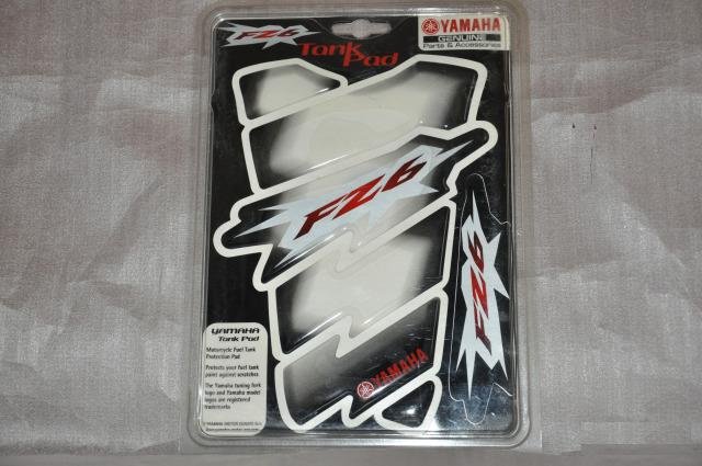Наклейка на бак Yamaha / Tank-Pad