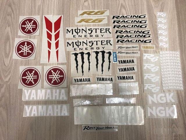 Наклейки на мотоцикл yamaha
