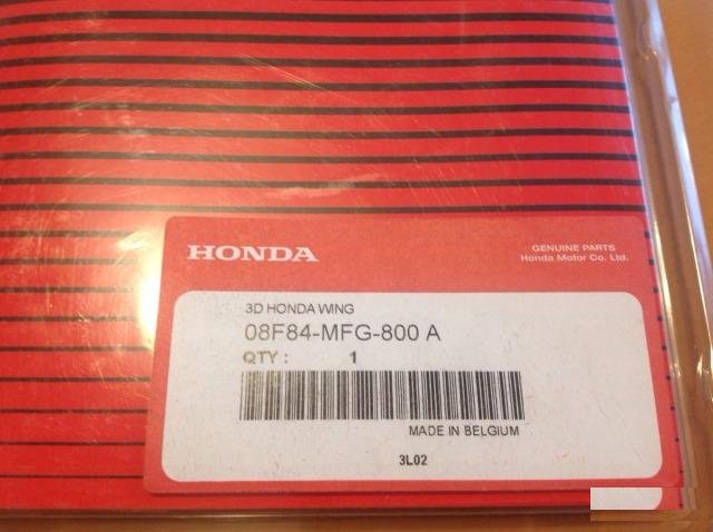 Оригинальная наклейка на бак для мотоциклов honda