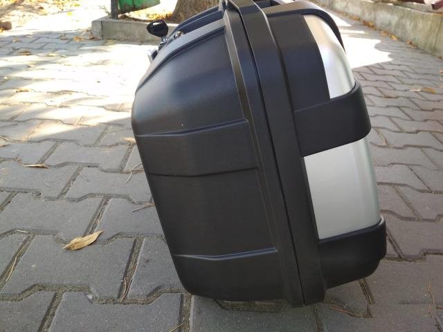 Центральный кофр Givi Trekker TRK52N