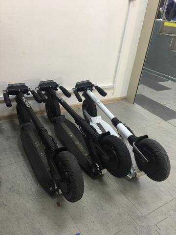 Колесо заднее на электросамокат Kugoo S-3, S-2