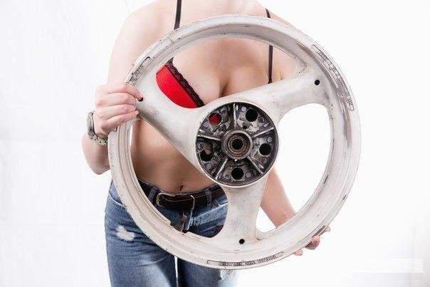 Заднее колесо 18x4.5 Suzuki GSX-R1100 1988