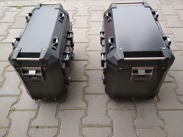 Кофры боковые Givi Trekker Outback 48L+37L Black