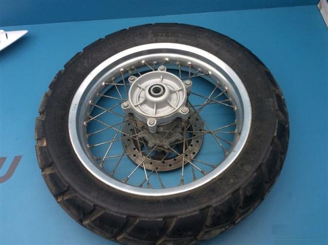 Колесо заднее Bmw F650Gs 2000