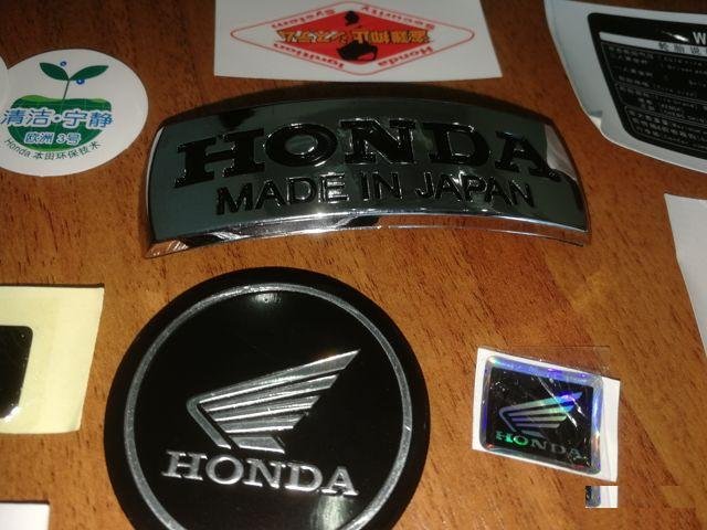 Наклейки и бейджи на мотоцикл/скутер Honda (Хонда)