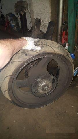 Honda vtr 1000 f задний диск колесо