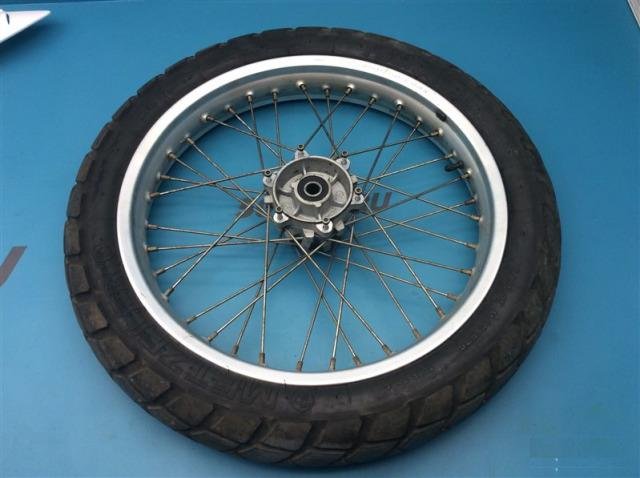 Колесо переднее Bmw F650Gs 2000