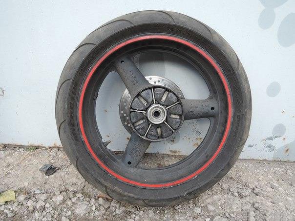 Заднее колесо 17" Suzuki SV400 S 1998
