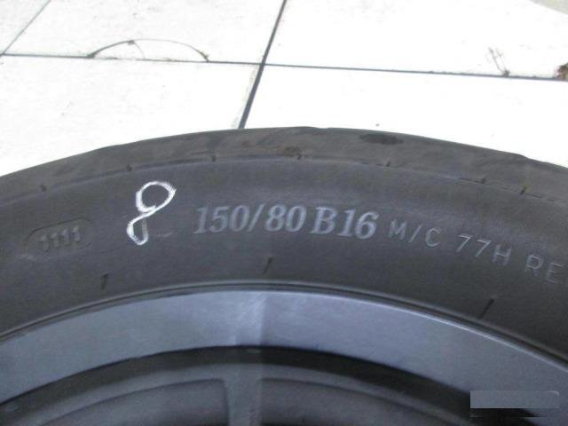 Колесо заднее Harley-Davidson 883 2011 год
