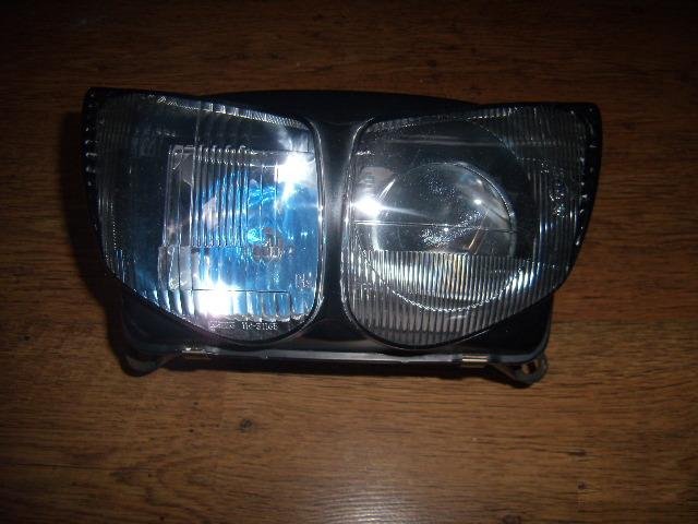 Продаю фару для yamaha TDM 850 2 1999-01 год