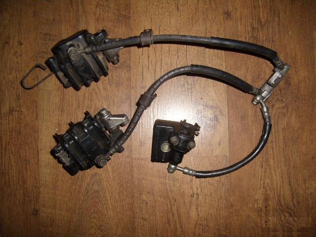 Продаю запчасти для suzuki RF 400