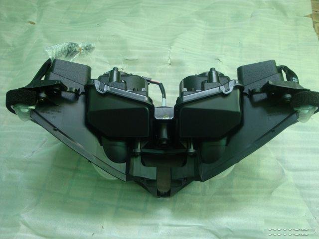 Фара для мотоцикла Yamaha R1 12-14