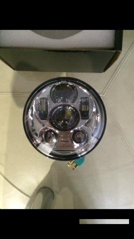 Фары led 5,75 для harley хром и черные