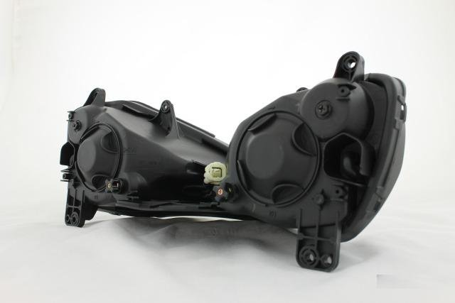 Фара на Kawasaki ZX-10R 2004-2005