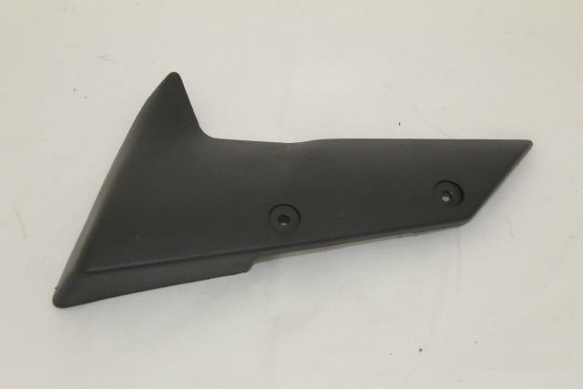 Накладка крыла правая Kawasaki ZX-10R 2006-2007