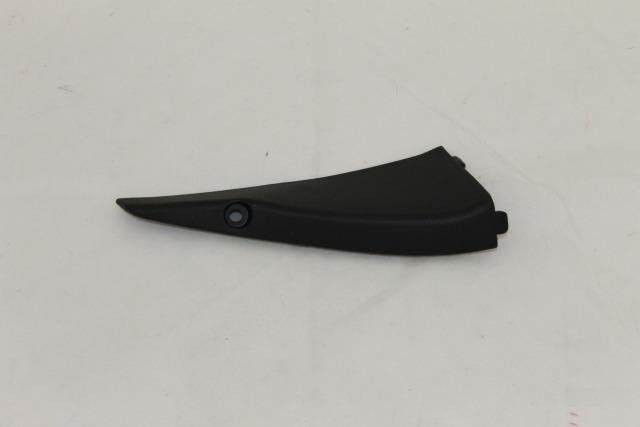 Накладка обтекателя правая Honda VFR800 2002-2012