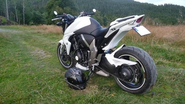 Хагер Honda CB 1000 r /ra Pyramid ABS пластик