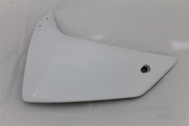 Боковой пластик левый yamaha YZF-R1 2007-2008