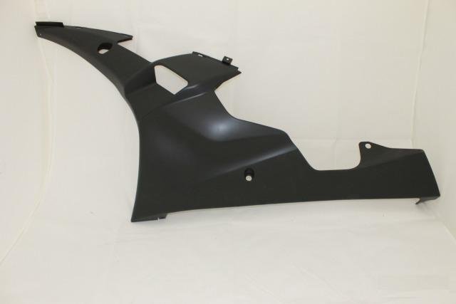 Боковой пластик (плуг) L yamaha YZF-R6 2006-2007