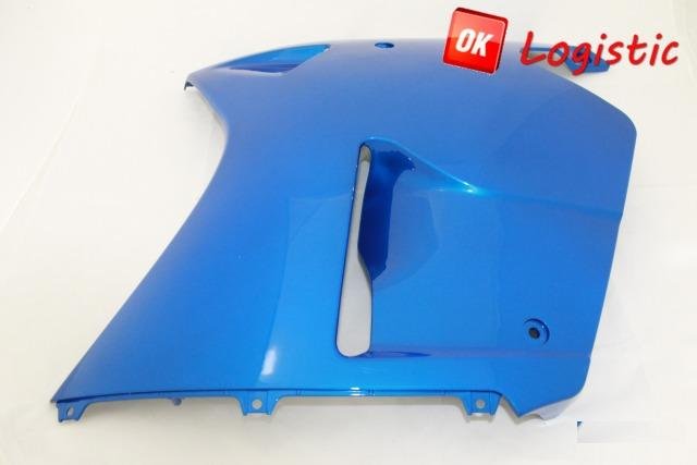 Правый боковой пластик honda CBR1100XX 1997-1999
