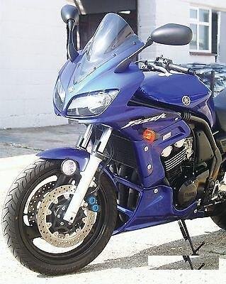 Облицовка передняя пластик фары Yamaha FZS 600 рес
