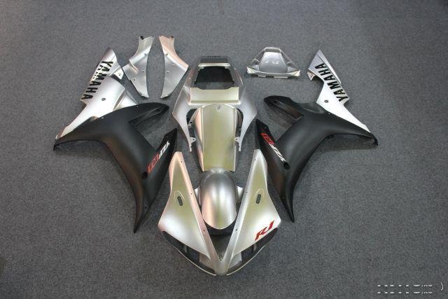 Пластик Yamaha YZF-R1 2002-2003 Серебрянный