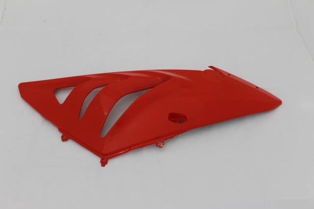 Боковой пластик правый BMW S1000RR 2012-2014