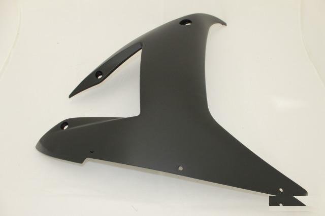 Боковой пластик R yamaha YZF-R1 2002-2003