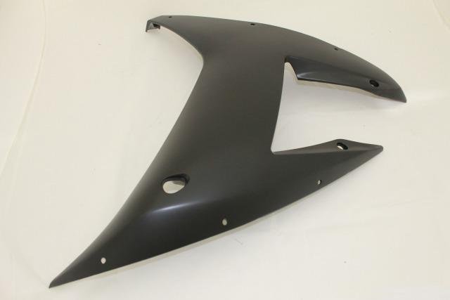 Боковой пластик R yamaha YZF-R1 2002-2003