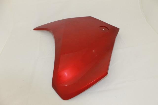 Боковой пластик правый Honda VFR1200 2010-2016
