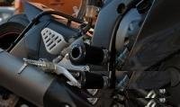 Слайдеры в ось маятника для Yamaha YZF-R6 (06-14)