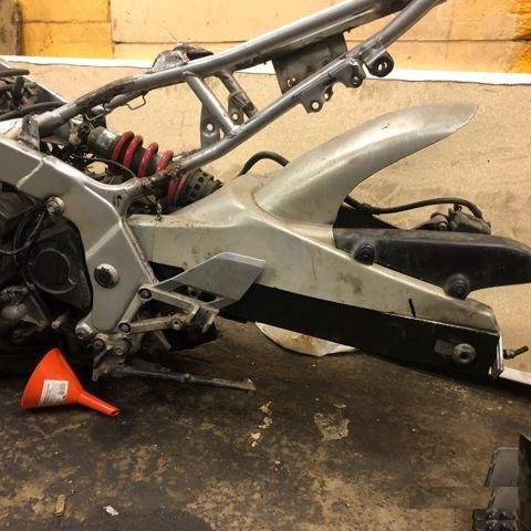 Хонда CBR 600 F2