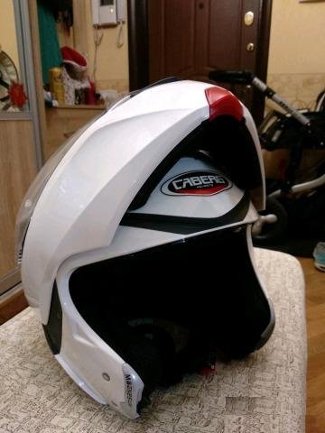 Продам шлем Caberg modus