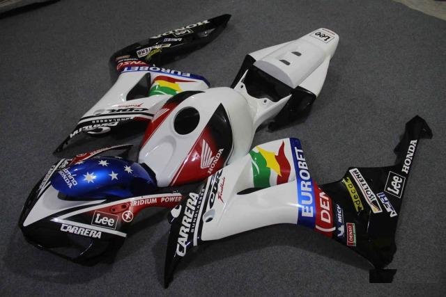 Комплект пластик для Honda CBR1000RR 06-07 LEE