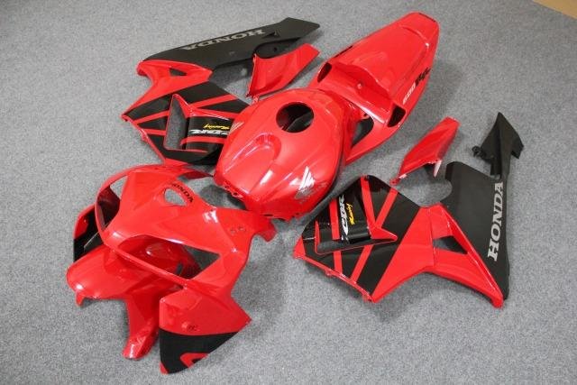 Комплект пластика Honda CBR 600 RR 05-06 Красно-Че