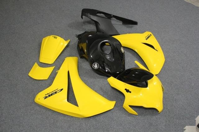 Комплект пластика Honda CBR 1000RR 08-11 черножел