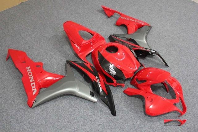 Комплект пластика Honda CBR 600 RR 07-08 Красно-Че