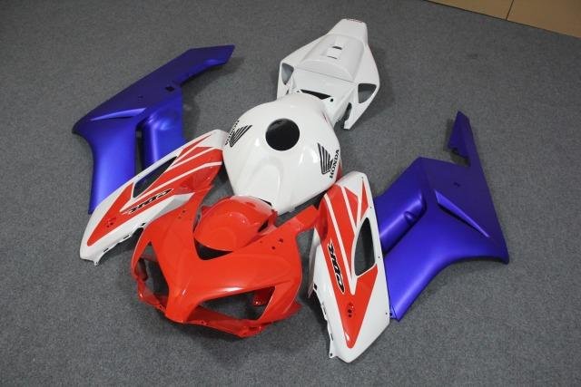 Комплект пластика Honda CBR1000RR 04-05 Бело-красн