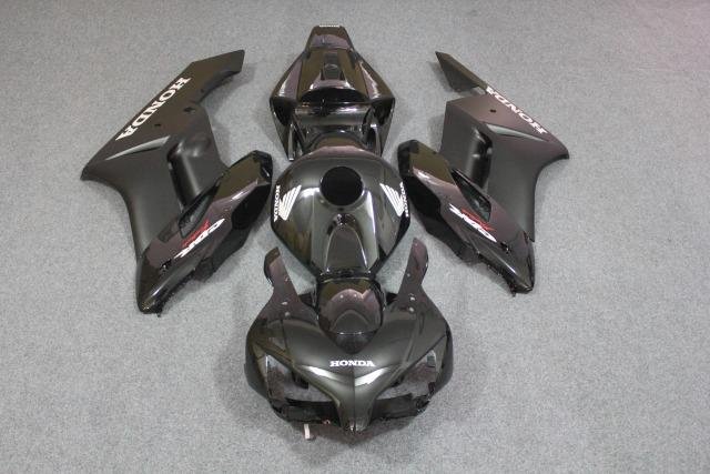 Комплект пластика Honda CBR 1000RR 04-05