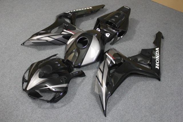 Комплект пластика для Honda CBR 1000RR 06-07