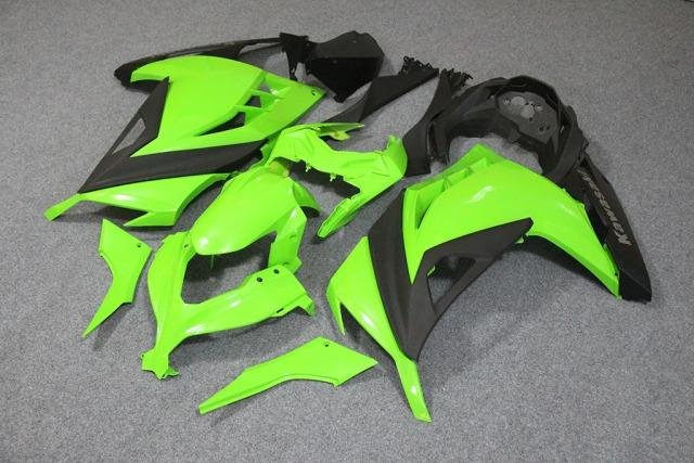 Комплект пластика Kawasaki Ninja300R 13-14 Зеленый