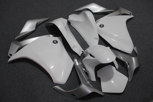 Комплект пластика Honda VFR1200 10-15 Белый