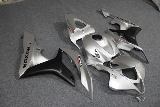 Комплект пластика Honda CBR 600 RR 07-08 Черно-Сер