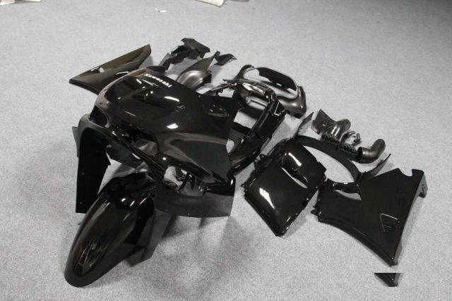 Комплект пластика Kawasaki ZZR 400/600 93-07 Черны