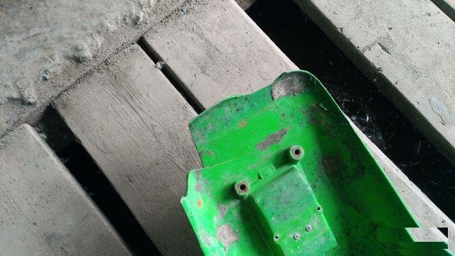 Пластик (Задние боковины и крыло) Kawasaki KX/KDX