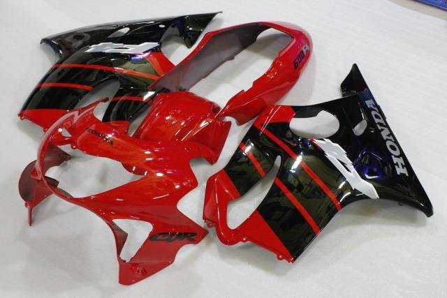 Комплект пластика для мот Honda CBR 600 F4 99-00