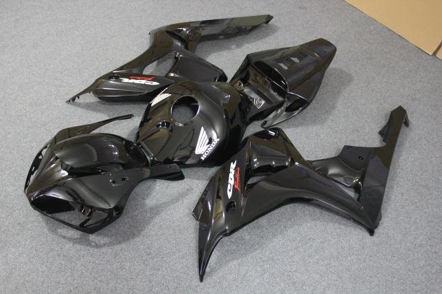 Комплект пластика Honda CBR 1000RR 06-07 черный