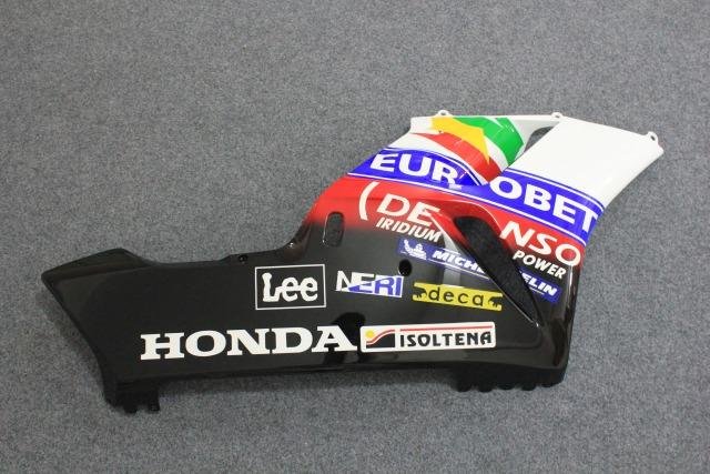 Комплект пластика на CBR1000RR 04-05 LEE