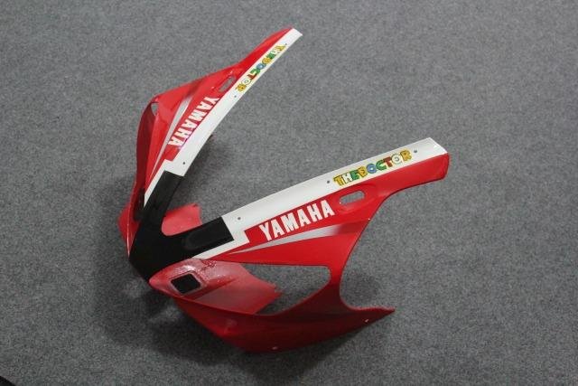 Комплект пластика на Yamaha R1 00-01 Fiat
