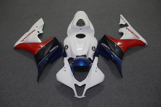 Комплект пластика Honda CBR 600 RR 07-08